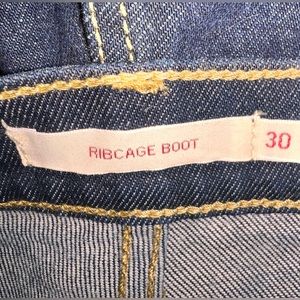 Levi’s Ribcage Bootcut jeans
